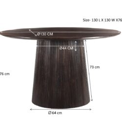 Afgelakte afwerking van de Salvator eettafel, bruin mangohout