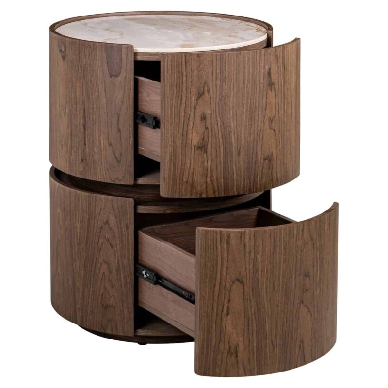 Nachtkastje Ellery brown 2-drawers in een slaapkamer