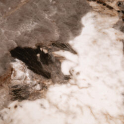 Handgemaakt Langford eettafel, bruine kleur, eikenfineer