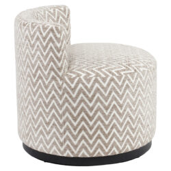 Perspectief van lounge stoel Franny sand chevron, compact en comfortabel