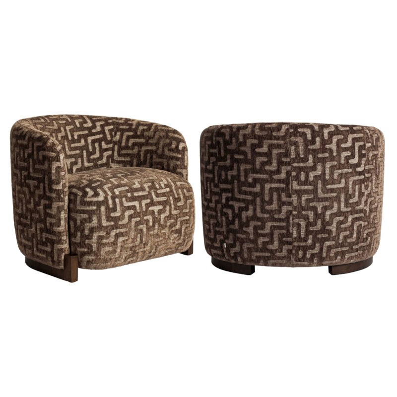 Detail armleuning lounge stoel Hannah brown labyrinth fire retardant
