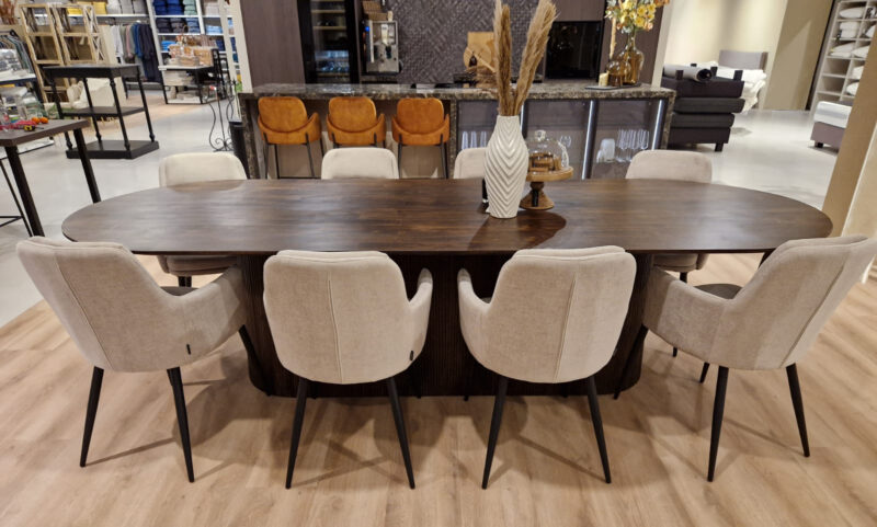 Salvator Walnut 300cm