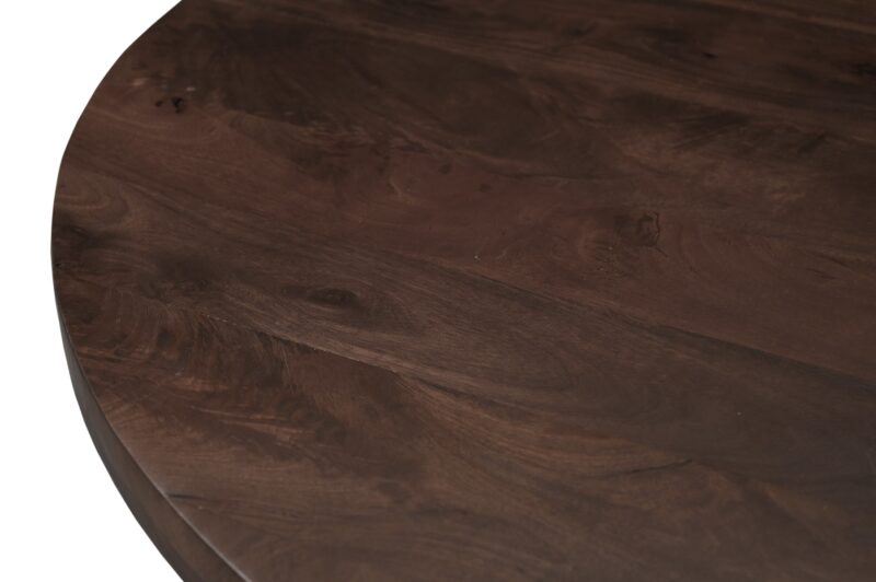 Textuur van het donkerbruine mangohout van de Brix Clubs 130cm eettafel
