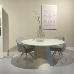 Brix Clubs Sandy 130cm eetkamertafel in interieur crème wit