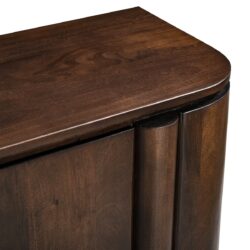 Salano Brown 170 cm kast vanuit een ander perspectief