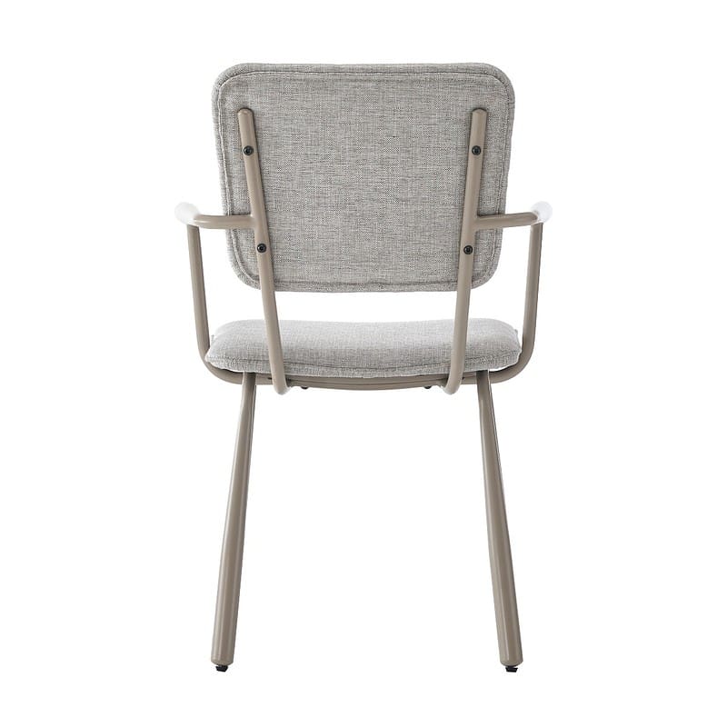 Detail van armleuning van Brix Finn Beige eetkamerstoel