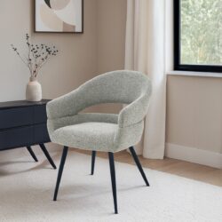 Megan Taupe eetkamerstoel in bruin stof vanaf zijde