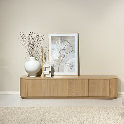 Novero 220cm TV meubel in natuurlijk eikenhout fineer vanuit een ander perspectief