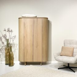 Tobago 180cm eikenfineer kast in profiel