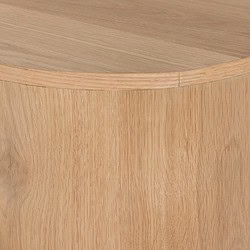 Novero Zwevend 220cm in minimalistisch interieur