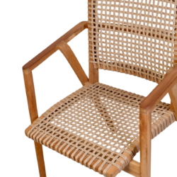 Perspectief van de Stacking Anya tuinstoel, stapelbaar en ruimtebesparend