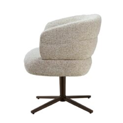 Blake eetkamerstoel beige in een interieur, comfortabel en stijlvol