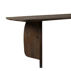 Moderne houten eettafel van Mokana met strakke lijnen en natuurlijke afwerking, perfect voor een stijlvolle eetkamer. Gemaakt van hoogwaardig hout voor duurzaamheid en tijdloze elegantie.