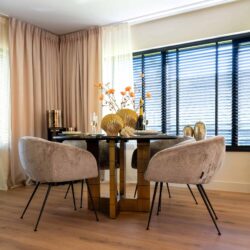 Eettafel Collada black/gold 130Ø