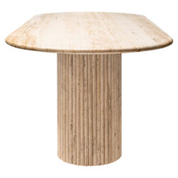 La Cantera eettafel beige in interieur, luxe en stijl