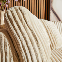 MySofa Teddy hoekbank beige in een interieur setting