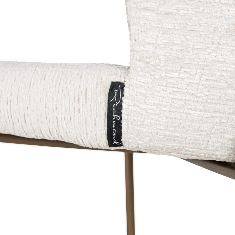 Barstoel Darby cream fusion vanaf een andere hoek, stijlvol zitmeubel