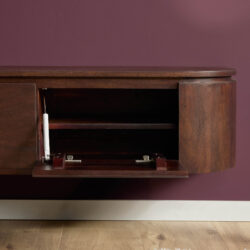 Tv-meubel Excellent Brown in een moderne woonkamer