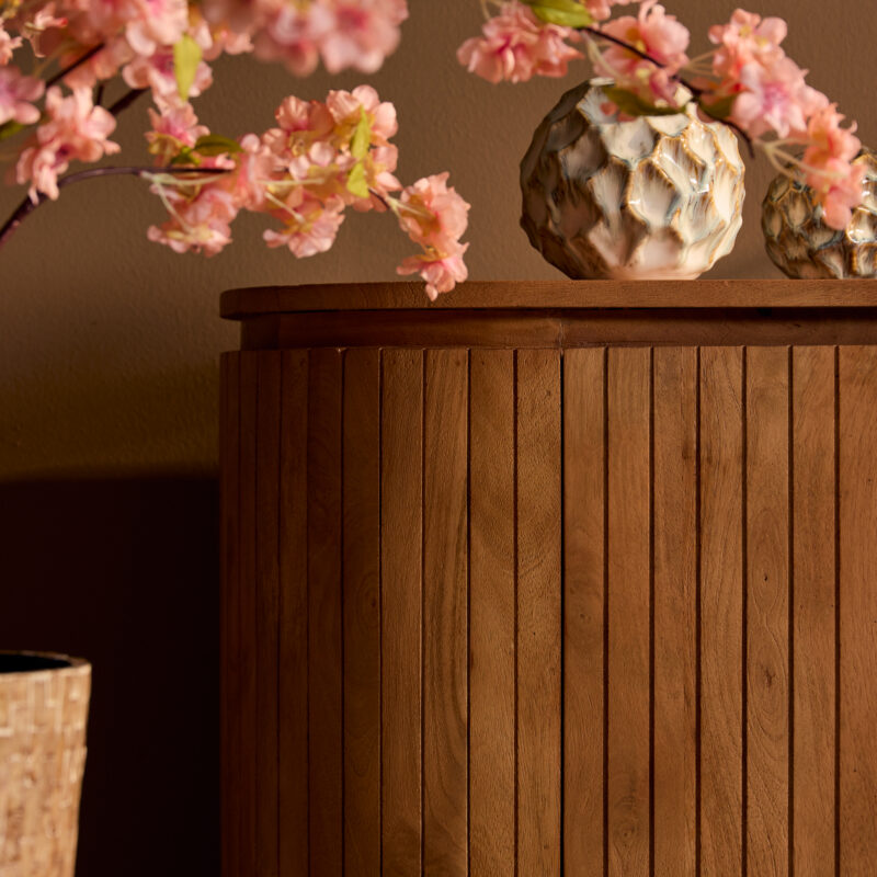 Textuur kabinet Solana, mangohout