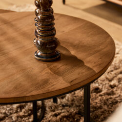 Textuur van massief mangohout blad van salontafel Madison Natural