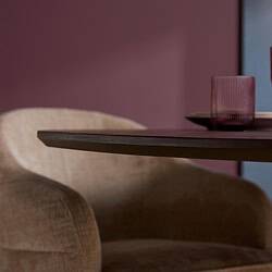 Detail van tafelblad met FSC-keurmerk