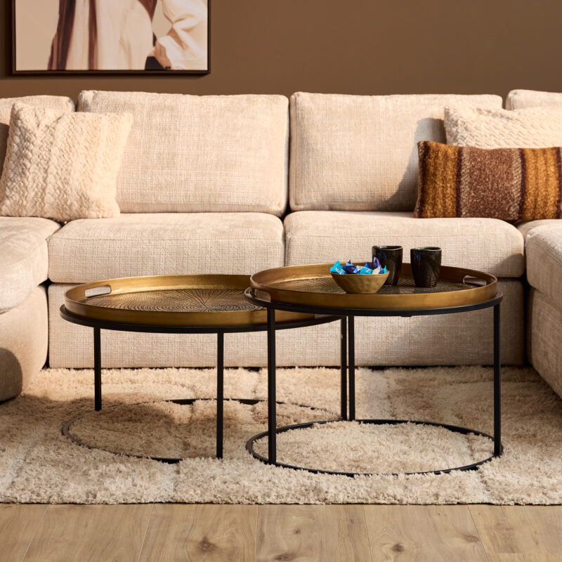 Detail aluminium tafelblad koperkleur Julie salontafelset