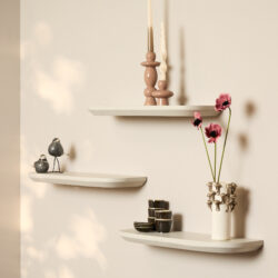 Detail van de sand finish op de Gusta wandplank