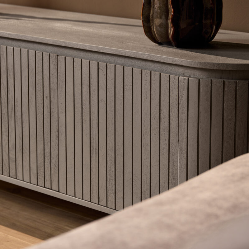 Tv meubel Solana in een woonkamer