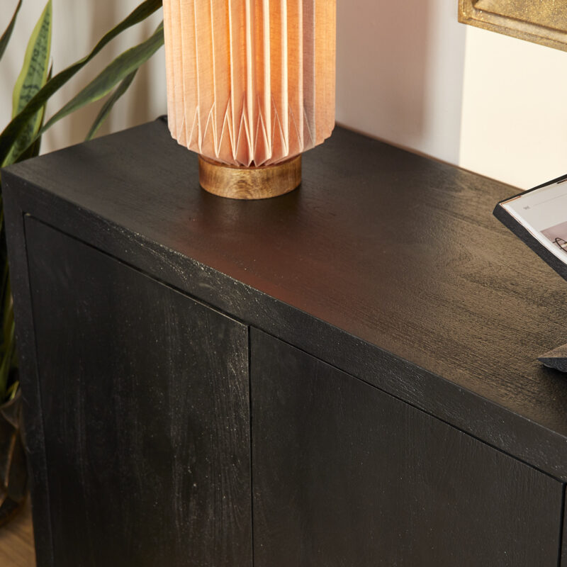 Textuur van het mangohout op het dressoir