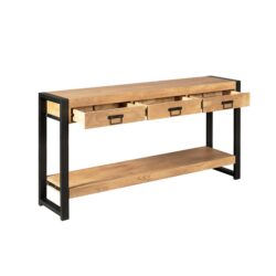 Sidetable Britt in interieur, woonserie Britt, mangohout, metalen frame en handgrepen