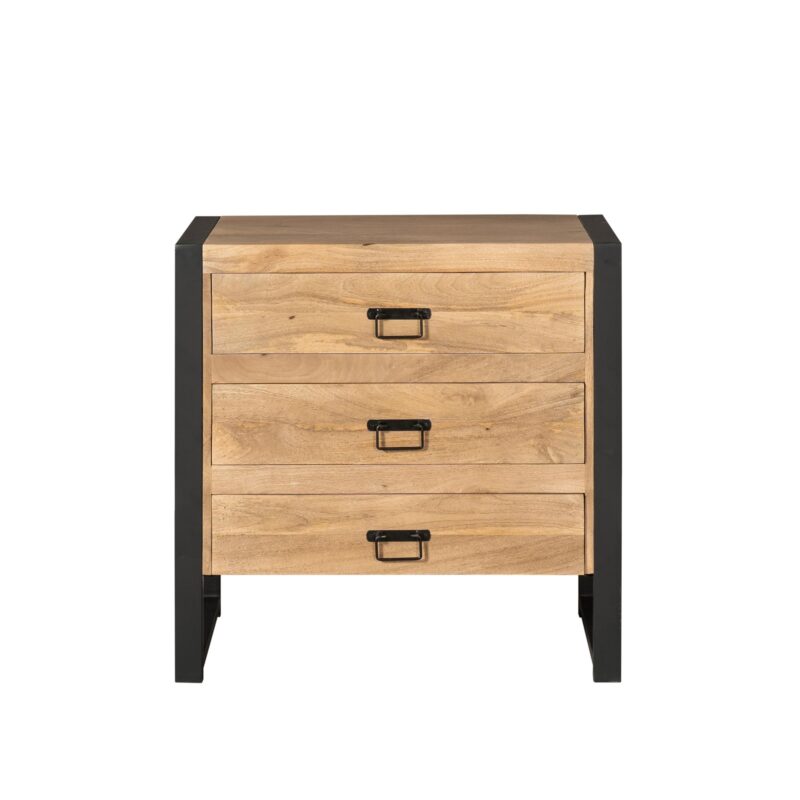 Detaillering van metalen handgreep op ladenkast Britt