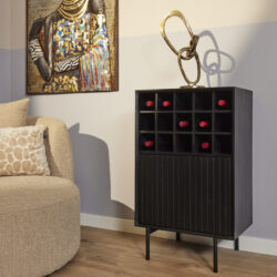 Textuur wijnkast Madison Black, mangohout, zwarte lak