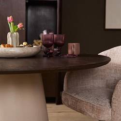 Moderne eettafel Madison in bruin hout, 130 cm, perfect voor gezellige diners en familiebijeenkomsten. Duurzaam en stijlvol design voor elke eetkamer.