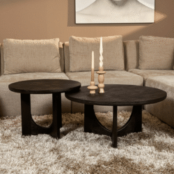 Detail van de zwarte finish van de Salontafel Guus