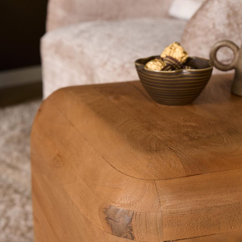 Bijzettafel Fedde Naturel in interieur woonkamer