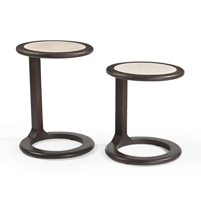 Moderne Vinn Bruin Travertin bijzettafels met ronde vorm en houten frame, perfect voor stijlvolle woonruimtes.