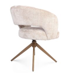 Detail van de bronzen poot van de eetkamerstoel Demi