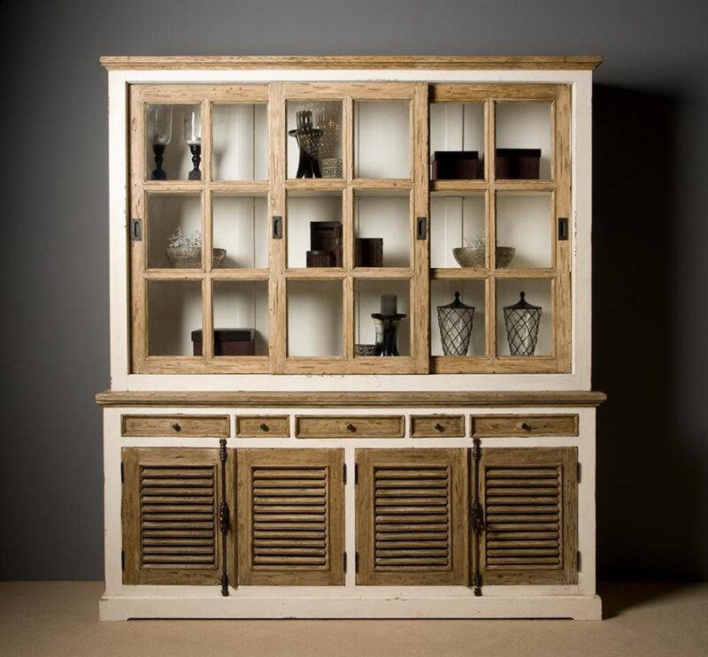 Detail Amanda landelijke romantische buffetkast wit 200 cm