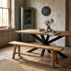 Houten bankje Blora 160 in recycled teak hout met robuust uiterlijk