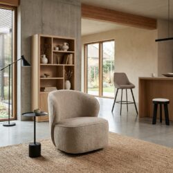 Belvi draaibaar fauteuil in beige stof met 360 graden draaibare schakel