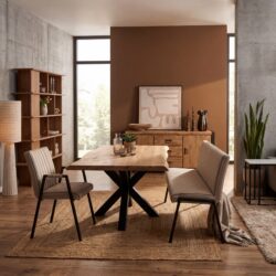 Boomstamtafel Dakota Naturel Mangohout 180 cm met natuurlijke boomstamrand en zwarte matrixpoot