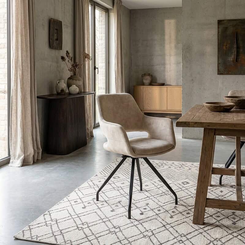 Capp eetkamerstoel beige velvet luxe zitmeubel