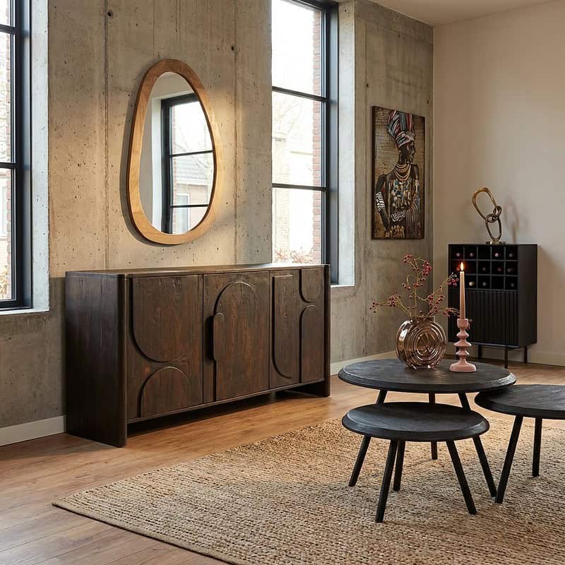 Dressoir Zana in bruin hout, 160 cm breed, perfect voor moderne interieurs. Handgemaakt meubel met uniek design, ideaal voor opbergruimte en decoratie.