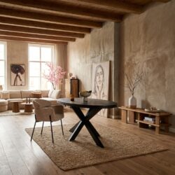 Ovale eetkamertafel Denver Black met massief mango houten tafelblad en zwarte lak