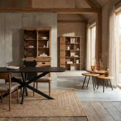 Eettafel Elegance Black, ovale eetkamertafel van mangohout en metaal met zwarte lak