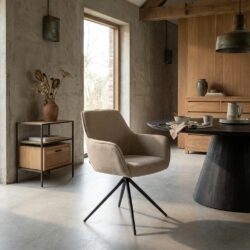 Fondo armstoel met armleuning in bruin leer, landelijk modern stijl