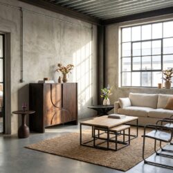 Kabinetkast Zana, bruin mangohout, eigentijds design