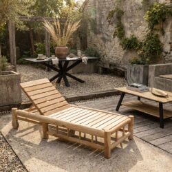 Ligstoel met wielen in teakhout, outdoor lounge meubel voor tuin