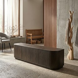 Novero Espresso 220cm kast in bruin eikenhout fineer met afgeronde vormen