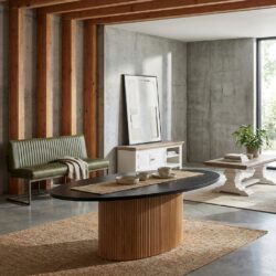 Ovale eetkamertafel in natuurlijk hout met landelijk modern design